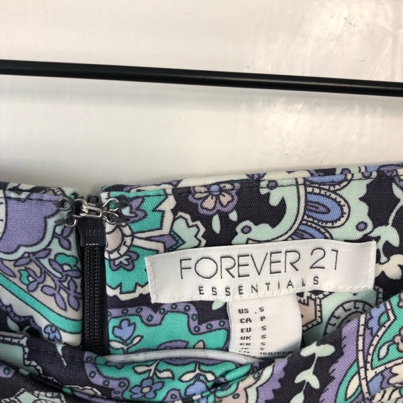 Forever 21 Paisley Pencil Skirt - Picture 3 of 5